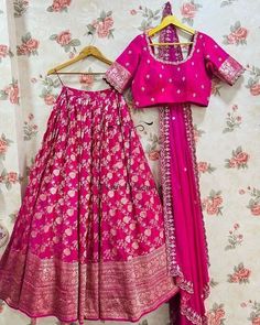 Half Saree Banarasi, Lehenga From Banarsi Saree, Banarasi Lehenga Ideas, Benaras Lehenga Designs, Banaras Lehanga Designs, Lehanga Designs From Saree, Banarasi Half Saree Lehenga, Banaras Half Saree Designs, Simple Lehenga Blouse Designs