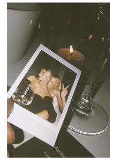 Instax Mini Ideas, Foto Best Friend, Cute Birthday Pictures, Retro Posters, Bday Girl