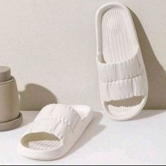 Super Comfortable White Foam Slides. Brand New Never Been Out Of The Packaging. Size Cn38-39 Which Is Like A Us 7.5-8. Beach Sandals Flip Flops, Soft Sole Slippers, Designer Slides, Pin Man, Summer Couples, Sandals Beach, Water Resistant Fabric, Beach Shoes, Injection Moulding