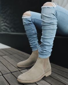 Men's Footwear Mens Fashion Style, Chelsea Boots Style, Boots Outfit Men, Mens Dress Boots, Suede Chelsea Boots, Mens Boots Fashion