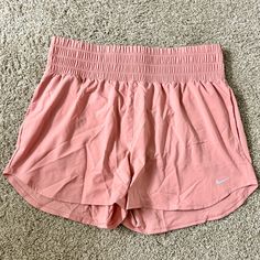 Size Xl Brand New No Tags Silky Smooth, Ultrasoft Woven Fabric With Sweat Wicking Tech With Pockets For Easy Storage Of Small Essentials Nike Stretch Athletic Shorts For Beach, Nike Beach Shorts With Stretch, Nike Beach Shorts, Nike Shorts, Easy Storage, Dri Fit, Woven Fabric, Nike Women, Womens Bottoms