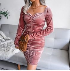 Description：DressBetty - Square Neck Velvet Mini Dress Size: S, Bust: 66-86 cm, Length: 83 cm, Shoulder: 35 cm, Sleeve: 58 cm, Waist: 52-72 cm, Hip: 70-90 cm Size: M, Bust: 70-90 cm, Length: 84 cm, Shoulder: 36 cm, Sleeve: 59 cm, Waist: 56-76 cm, Hip: 74-94 cm Size: L, Bust: 74-94 cm, Length: 85 cm, Shoulder: 37 cm, Sleeve: 60 cm, Waist: 60-80 cm, Hip: 78-98 cm Size: XL, Bust: 78-98 cm, Length: 86 cm, Shoulder: 38 cm, Sleeve: 61 cm, Waist: 64-84 cm, Hip: 82-102 cm Pencil Skirt Dress, Womens Fall Dress, Long Sleeve Dresses, Fashion Elegant, Long Sleeve Turtleneck, Mini Velvet Dress, Hip Dress, Long Sleeve Bodycon Dress, Long Sleeve Bodycon