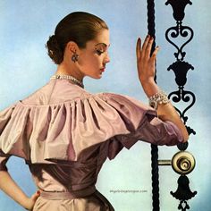 Jean Patchett for Talon, 1951. Detail Couture, Vintage Blog, Vogue Us