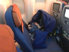 Baby sleeping in the Doona car seat stroller on an airplane Car Seat Hacks, Car Seat Safety, Toddler Car, Toddler Car Seat