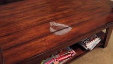 How to Remove Heat Stains Out of Wood Removing Stain From Wood, Clean Mattress Stains, Household Help, Healthy Life Hacks, Dirt Stains, Cleaning Wood, Simple Life Hacks, Table Wood