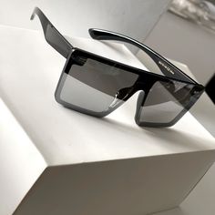 Brand New With Tag Black Big Frame Sunglasses Clear/Grayish Reflection Frame Offers Are Welcome 2 For $14 Mix And Match Sunglasses Rimless Mirrored Sunglasses, Timeless Sunglasses, Custom Sunglasses, Kate Spade Sunglasses, Green Sunglasses, Dolce Gabbana Sunglasses, Jimmy Choo Sunglasses, Burberry Sunglasses, Summer Sunglasses