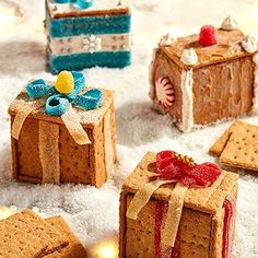 several small cakes made to look like christmas gifts