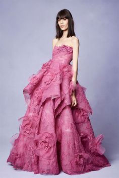 Strapless Ball Gown, Robes Glamour, Pink Gowns, Prom Dresses Lace, Marchesa, Fashion Kids, Elie Saab, Looks Style