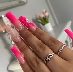 August Nails Acrylic, Pink Glam Nails, Royal Nails, Orange Acrylic Nails, Neon Pink Nails, August Nails, Long Acrylic Nail Designs, Glamour Nails, Colored Acrylic Nails