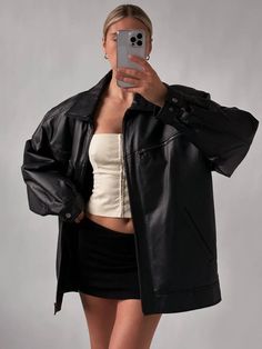 Product Description: Introducing our premium Oversized Women's Oversized Moto Leather  Jacket - the perfect blend of style, comfort, and durability. This timeless piece is a must-have addition to any wardrobe, offering endless versatility for a variety of looks, from chic and sophisticated to edgy and casual. Crafted from the finest quality genuine leather, this jacket is designed to provide both comfort and durability, making it a long-lasting investment for your wardrobe. Material and Craftsmanship: Our oversized Moto  women's leather jacket is meticulously crafted from 100% genuine leather, sourced from the best tanneries. The leather is soft yet sturdy, offering a luxurious feel and exceptional durability. The jacket features a smooth and supple texture, ensuring maximum comfort while Retro Leather Jacket, Moto Leather Jacket, Fall Winter Jacket, Oversize Women, Real Leather Jacket, Cooler Look, Vintage Leather Jacket, Long Sleeves Coats, Winter Jackets Women