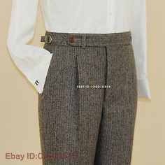 Italian Trousers Men, Mens Pleated Trousers, Mens Trousers Fashion, Italian Pants, Mens Pleated Pants, Fashion Thoughts, Dapper Man, Tweed Men, German Men