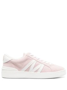 powder pink/white logo-embroidered tongue logo patch to the side logo print to the rear round toe front lace-up fastening flatform sole Sneakers Multicolor, Logo Shoes, Moncler Women, Sneakers Pink, Pink And Brown, Brown Shoes, Brown Sneakers, Latest Sneakers, Powder Pink