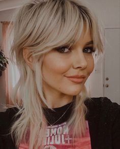 Shag Wispy Bangs, Summer Hair 2023, 70s Shag, Rocker Hair, New Hair Trends, Wispy Bangs