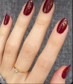 Bridal Nail Art Red And Gold, Nails To Go With A Wine Color Dress, Red Nails And Gold Glitter, Red With Gold Glitter Nails, Red Gold Silver Nails, Maroon Shimmer Nails, Red Gold Nails Christmas, Garnet Color Nails, Maroon And Gold Nail Ideas