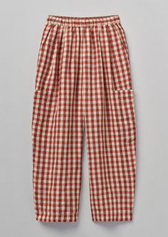 Gingham Linen Patch Pocket Pants | Blush | TOAST Mode Hippie, Gingham Linen, Gingham Pants, Diy Vetement, Easy Shape, Linen Trousers, Mode Inspiration, Sewing Clothes, Simple Outfits