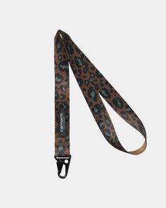 Color: Tamarind Camo Leopard Jacquard - The Jude Keychain is made from polyester webbing featuring a Script Logo label, and has a nickel-free metal hook on one end. _* One size: 53 x 2.8 cm / 20.9 x 1.1 inch, 100% Polyester (recycled), Nickel-free metal hook, Script Logo label Script Logo, Metal Hooks, Camo, ? Logo, Color