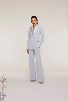 Looking for a sharp and sophisticated tuxedo suit? Look no further than the Frascara 4218. This suit features satin contrast collar and pockets, satin flat covered buttons, long sleeves, wide pants, and satin lining. Made from 80% triacetate and 20% polyester, this suit is sure to make you look your best. Estilo Kardashian, Elegant Suit, Plastic Dress, Stylish Suit, Tuxedo Suit, Dusk To Dawn, Pant Suit, Pant Length, Cute Jeans