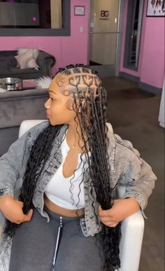 Goddess Braids With Heart, Braids With Curls Styles, Valentine Braids, Braids With Heart Design, Star Braids, Knotless Braids With Curls, Curls Styles, Curled Hair With Braid