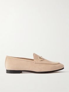 GUCCI Jordaan horsebit-detailed suede loafers | NET-A-PORTER Loafers Gucci, Gucci Jordaan, Flat Dress Shoes, Dress Flats, Raffia Bag, Suede Loafers, Pump Sandals, Ski Wear, Beauty Accessories