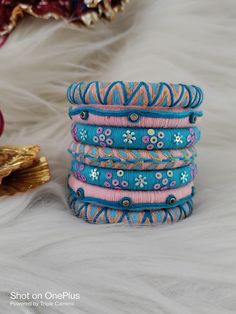 Bangal Designs, Homemade Bangles, Mirror Jewellery, Beaded Jewelry Pattern, Diy Hair Accessories Ribbon, Diy Fabric Jewellery