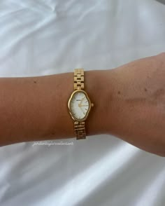 Oval Watch, Jordan Taylor, Dubai Shopping, Basic Girl, Watch Collection, Cute Jewelry, Fitness Inspo, Water Resistant, Piercings