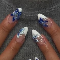 Summer Theme Nails Designs, Cute Nails Beach, Navy Flower Nails, Blue Beachy Nails, Gel X Nail Designs Summer, Winter Beach Nails, Simple Beachy Nails, Gel X Nails Summer, Flower Design On Nails