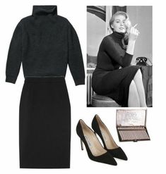 Deep Winter, Street Style Inspiration, Outfit Inspo Fall, Black Pumps, Fashion Classy, Manolo Blahnik, Clothing Women, Classy Outfits, The Fashion