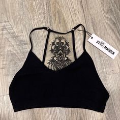 Steve Madden Top In Size Xs/S Similar It A Sports Bra Black Crop Top For Spring Workout, Crotchet Crop Top, Black Sequin Crop Top, Cozy Glam, Tweed Crop Top, Leather Bralette, Madden Nyc, Sequin Crop Top, Corset Crop Top