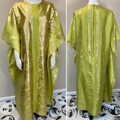 Fredrick’s Of Hollywood Vintage 70s Lined Chartreuse Green & Metallic Gold Kaftan, One Size, Excellent Preloved Condition. This Is An Absolutely Gorgeous Kaftan Made In California, Usa. Approximate Measurements: Pit To Pit Flat Lay: 25” Shoulder To Hemline: 52.5” Hollywood Vintage, Chartreuse Green, Fredericks Of Hollywood, California Usa, Metallic Gold, Vintage 70s, Green And Gold, Flat Lay, Gold Metal