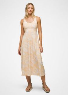 A Flowy Print Dress Made For The Beach Or Pretending You're At The Beach If You're At Your Desk Looking At A Spreadsheet. Flowy Dress, Sun Kissed, Beach Dress, At The Beach, Dress Making, Print Dress, The Beach, Desk, Sun