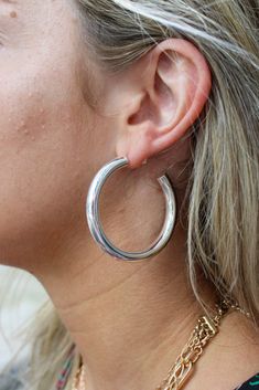 Evangeline Tube Hoop Earring Silver SKU | 94797 THIS ITEM IS FINAL SALE Flirty Tops, Earring Silver, Belt Jewelry, Belt Shop, Affordable Clothes, Silver Hoop Earrings, Hat Hairstyles, Jewelry Bags, Boot Shop