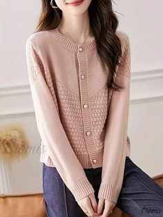 Eromis - Introducing a versatile long sleeve cardigan for womens clothing collection, ideal for the spring and fall season - Solid Beaded Button Cardigan. Winter Pullover, Estilo Chic, Round Neck Sweaters, Button Cardigan, Style Cardigan, Style Chic, Outfit Casual, Sweatshirt Dress, Knit Sweater Cardigan