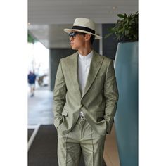 Introducing the Hugo Linen Single-Breasted Suit, an embodiment of elegance and style. Crafted with meticulous attention to detail.  This 2piece linen suit is a masterpiece that seamlessly fuses traditional elegance with modern style. The Hugo Linen Suit gives you a distinct appearance.  Elevate your fashion game and embrace modern styles with the Hugo Linen Double Breasted Suit, where artistry and fashion converge to create a garment that defines sophistication and elegance. Make a statement that transcends trends and celebrates the essence of true style. Dry Clean Dry Linen Suit Men Wedding, Wedding Linen Suit, Green Linen Suit, Linen Wedding Suit, Linen Suits For Men, Beach Wedding Groom, Beach Wedding Suits