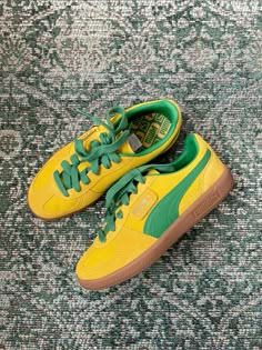 #puma #pumapalermo #sneakers #scandinavian #yellow #green #summer #trainers Summer Trainers, Puma Palermo, Yellow Sneakers, Yellow Outfit, Sneakers Puma