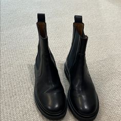 Used Wore 3 Times Calf Leather Chelsea Boots For Work With Round Toe, Calf Leather Chelsea Boots For Work, Ankle-high Chelsea Boots In Calf Leather For Work, Flat Heel Chelsea Boots With Rubber Sole For Work, Ankle-high Calf Leather Chelsea Boots For Work, Workwear Chelsea Boots With Leather Lining, High Ankle Chelsea Boots With Leather Sole For Work, Round Toe Platform Boots With Leather Lining For Work, Chelsea Boots With Round Toe In Calf Leather