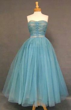 Vintage Gown 1950s Tulle Dress, 50s Gown, Vintage Formal Wear, 1950s Prom Dress, 1900's Fashion, Grease Costumes, 1950s Dresses, 50's Style