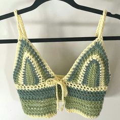 Tops A Crochet, Crochet Bra, Crochet Cord, Crochet Ladies Tops, Clothes Crochet, Diy Vetement, Crochet Business