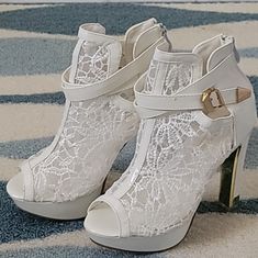 5.5 Zips In Back White Lace & Gold Buckles White Lace Wedding Shoes, Victorian Wedding Boots, Lace Bridal Shoes, Lace Wedding Shoes, Bride Attire, Bridal Boots, Viking Wedding, Wedding Shoes Lace, Wedding Boots