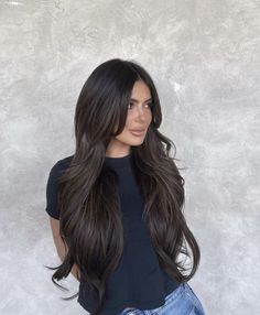 Dark Brown Hair Rich, Brielle Biermann, Dark Brown Hair Dye, Medium Brown Hair Color, Brown Hair Inspiration, Kylie Hair, Back To My Roots, Long Hair Do, Haircuts For Long Hair With Layers