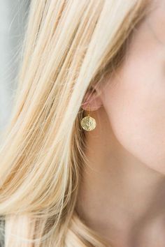 Beautiful hammered gold disc earrings.These hand-hammered gold disc earrings are the perfect drop earrings for everyday wear. They make a great gift for yourself, mom gift, wife gift, girlfriend gift, grandma gift.________________________________D E T A I L S:- 1/2" gold plated discs- Hammered by hand- Gold plated fish hook ear wires- Available in rose gold & silver________________________________O T H E R - I N F O:- Handmade with love in our NC, USA studio.- We have over 3,000 customer rev Hammered Round Disc Earrings For Gift, Hammered Earrings For Everyday Wear, Hammered Round Disc Earrings As Gift, Everyday Hammered Earrings, Hammered Drop Earrings For Gifts, Dainty Hammered Earrings As Gift, Dainty Hammered Earrings For Anniversary, Gold Bridal Party, Gold Disc Earrings