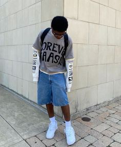 Fit Inspo Baggy Clothes Men Streetwear, Grey Shorts Outfit Men, Hoco Fits, Streetwear Outfit Men, Male Fits, Roddy Ricch, Streetwear Fashion Men, Black Outfit Men, Fit Pics