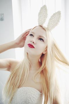 handmade easter white bunny ears with embellished pearls by AGMU Bunny Ear Photoshoot, White Bunny Ears, Photoshoot Vogue, Fashion Atelier, Bunny White, Headband White, Easter Bunny Ears, Easter Fashion, High Key