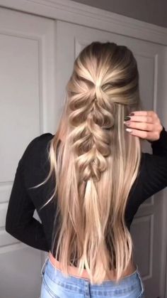 Wedding Hairstyles Medium Length Braid, Two Side Braid Hairstyles, Straight Hair Formal Styles, Hair Styles For Long Hair Length, Hairstyle For Long Hair, Easy Hairstyle, Homecoming Hair Down, Cute Hairstyles For Medium Hair, Summer Hairstyles For Medium Hair