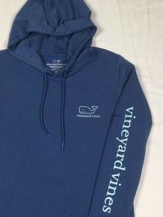 Vineyard Vines Performance Women’s XS Xsmall Blue Long Sleeve Hooded Tshirt Logos Front & Down Sleeve Zippered Back Athletic Pocket Condition Is Preowned Please See Our Pictures For Style And Condition And Measurements Diy Sweatshirt, Blue Long Sleeve, Christmas Wishlist, Casual Fits, Vineyard Vines, Tshirt Logo, Hoodies Womens, Vines, Athletic Jacket