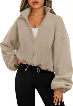 AUTOMET Womens Zip Up Hoodies Oversized Sweatshirts Long Sleeve Crop Sherpa Fall Outfits Fashion Clothes 2023 #sweatshirtoutfit #fallfit #fallinspooutfits #oversizedlook #outfitinspo #fitspo #casualfalloutfit #chicfalloutfit #comfyfalloutfit #FallFashion #OOTD (Outfit of the Day) #AutumnStyle #SweaterWeather #CozyOutfit #FallVibes #LayeringSeason #FallLook #cozyfalloutfit #ad #CommissionsEarned Winter Mode Outfits, Fleece Jacket Womens, Collared Sweatshirt, Top Plus Size, Warm Outfits, Zip Up Hoodies, Womens Fleece, Oversized Sweatshirt