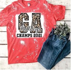 Georgia Bulldogs Champs 2021 Cheetah Print t-shirt!  Show off your favorite team winning the CHAMPIONSHIP  with this one-of-a-kind design! Georgia Bulldogs, Cheetah Print, Favorite Team, Bulldog, Print T Shirt, Georgia, Gender Neutral, Adult Outfits, Tops & Tees