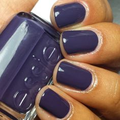 Essie Under The Twilight Nail Colors Winter, Nagel Tips, Nail Swag, Bohol, Essie Nail, Beauty Nail, Manicure Y Pedicure