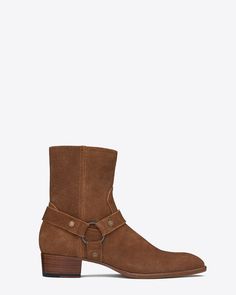 Wyatt Saint Laurent Boots, Yves Saint Laurent Men, Botas Chelsea, Stylish Man, Sneaker Stores, London Shoes, Harness Boots, Men Fashion Casual Outfits, Bearpaw Boots