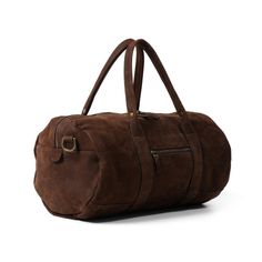 Une prise simplifiée et sportive sur un sac de week-end. 
Le sac de sport récupéré est parfait pour une nuit ou une visite élégante à la salle de gym. Le look peut être un retour en arrière, mais les caractéristiques sont pensivement modernes. La fermeture à glissière prolongée permet un emballage plus facile; la poche zippée stash à l'extérieur garde l'essentiel sécurisé et accessible, et l'assortiment de poches intérieures drop-in et zip vous permet de rester organisé. Notre cuir récupéré est Sporty Leather Travel Bag With Luggage Sleeve, Sporty Leather Duffle Bag For Everyday Use, Sporty Leather Travel Bag For Everyday Use, Brown Duffle Bag With Zipper For Overnight Trips, Brown Duffle Bag For Overnight Trips, Sporty Leather Duffle Bag For Travel, Modern Brown Travel Bag With Zipper Closure, Functional Brown Travel Bag With Zipper, Functional Brown Travel Bag With Zipper Closure