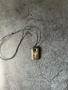 ❤️ Yellow Amulet Necklace As Gift, Yellow Amulet Necklace, Perfect For Gifts, Yellow Amulet Necklace For Gift, Symbolic Bronze Necklace For Gift, Handmade Symbolic Good Luck Jewelry, Symbolic Handmade Jewelry For Good Luck, Handmade Rectangular Necklaces For Meditation, Symbolic Handmade Bronze Necklace, Handmade Symbolic Bronze Necklace